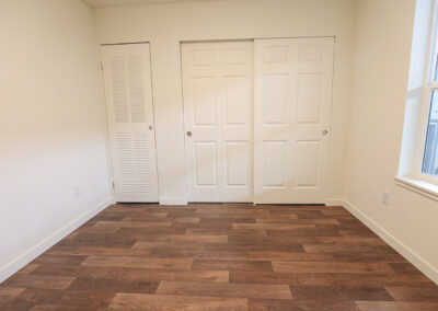 singlewide mobile bedroom closet