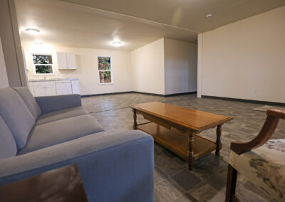 doublewide mobile home living room